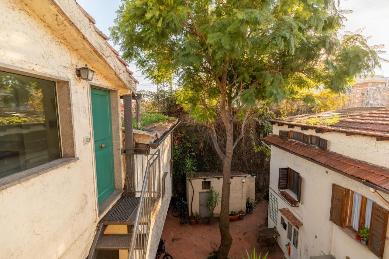 Bright And Comfy Terraced In Trastevere Rom