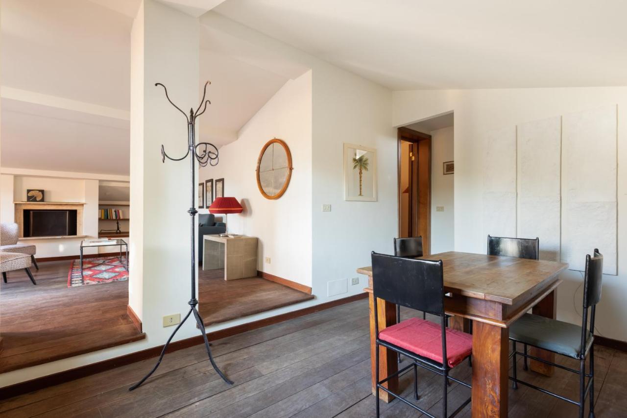 Apartment Bright And Comfy Terraced In Trastevere Rom